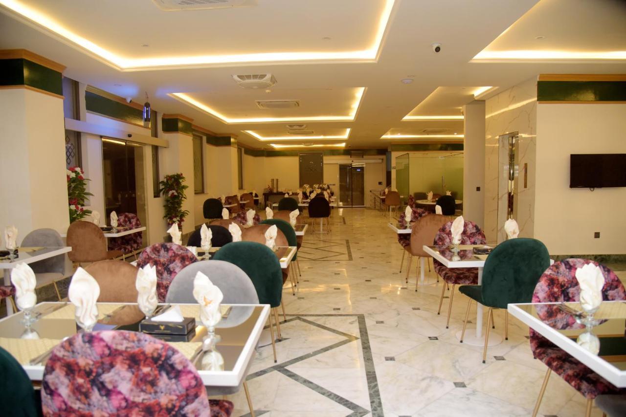 The Rich Hotel & Apartments Lahore Eksteriør bilde