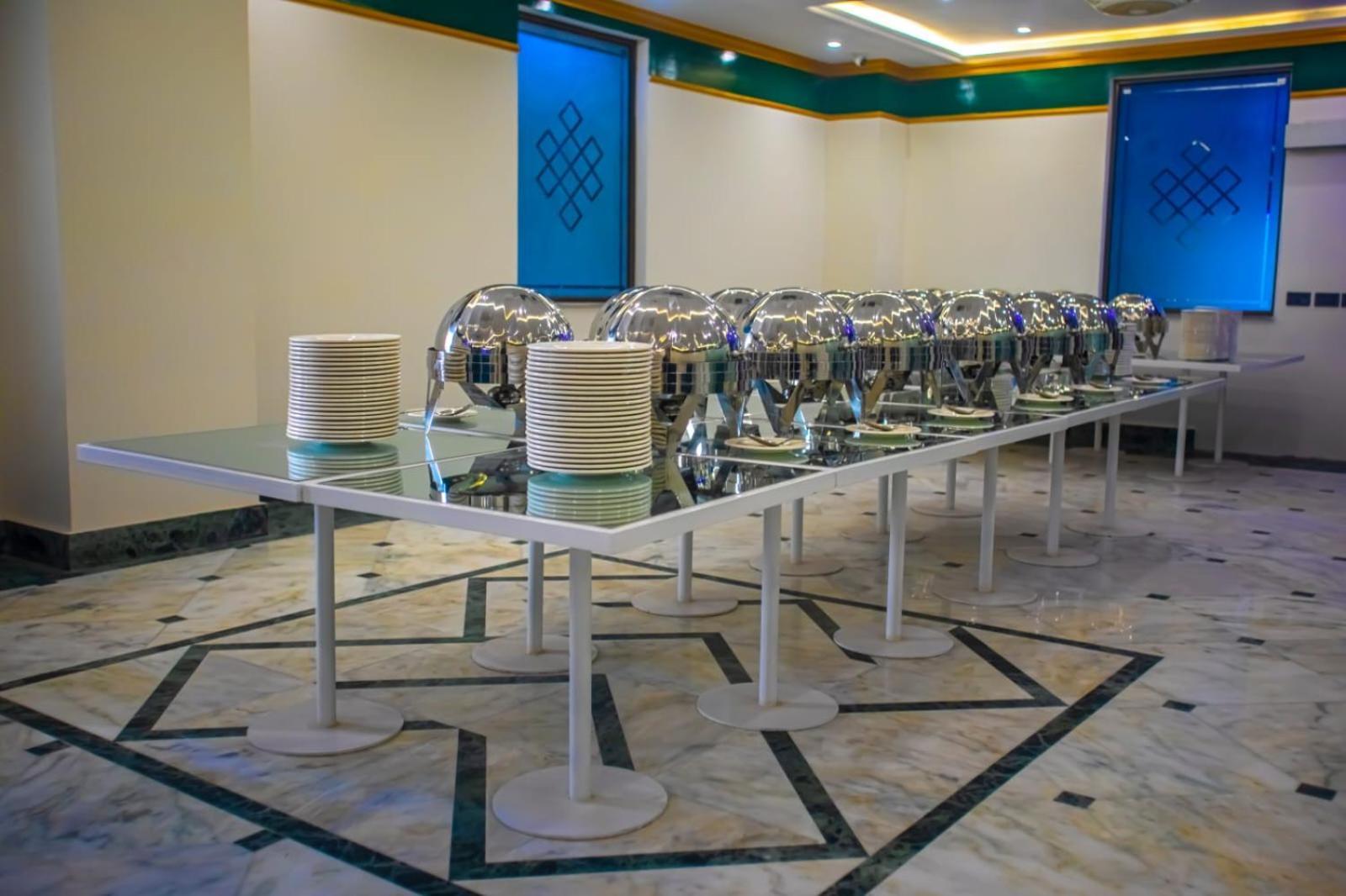The Rich Hotel & Apartments Lahore Eksteriør bilde